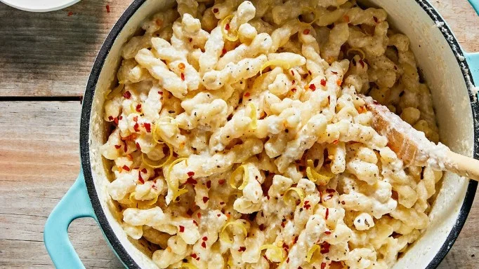 Elegant Pasta with Ricotta and Parmesan Sauce